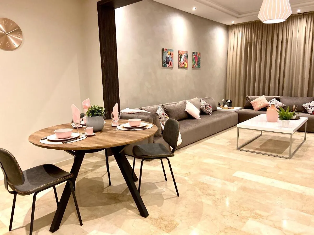 Best In Town - Central -Comfortable-In Racine Casablanca